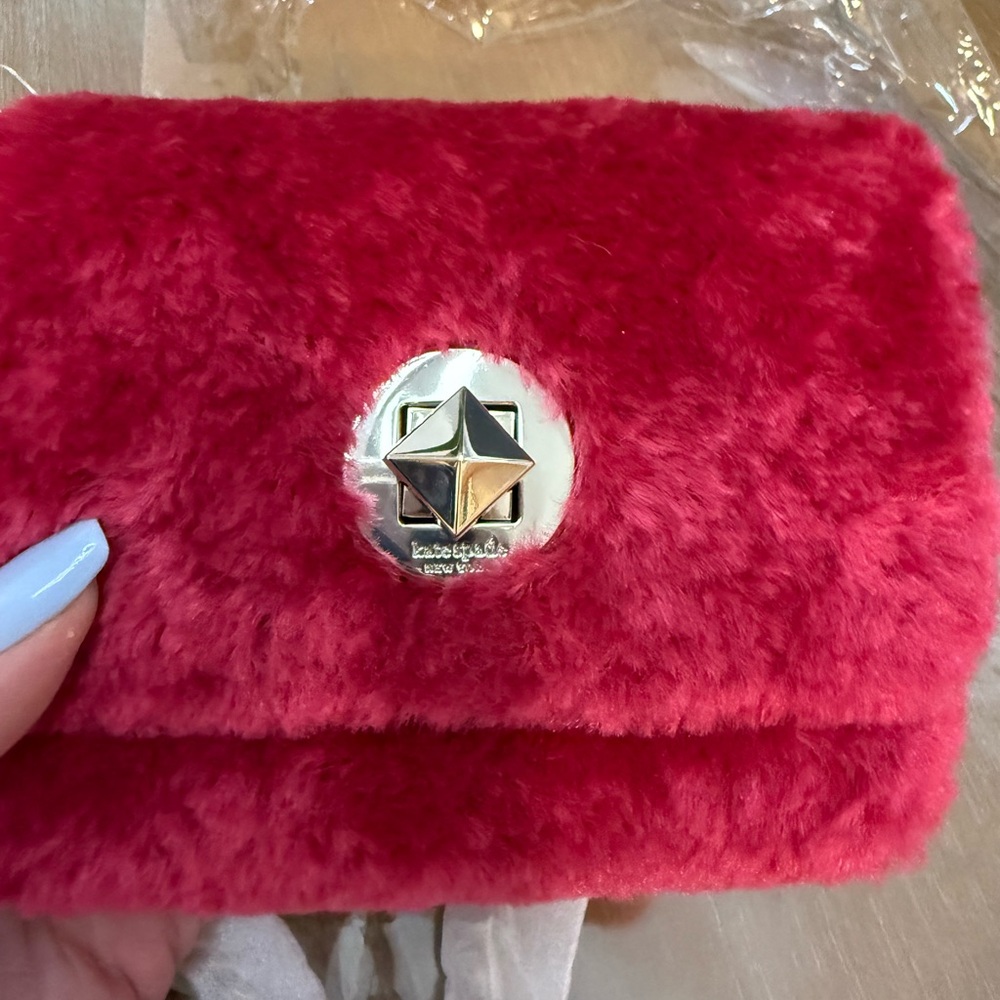🇺🇸Kate Spade Red Faux Fur Mini Bag - Picture 2 of 3